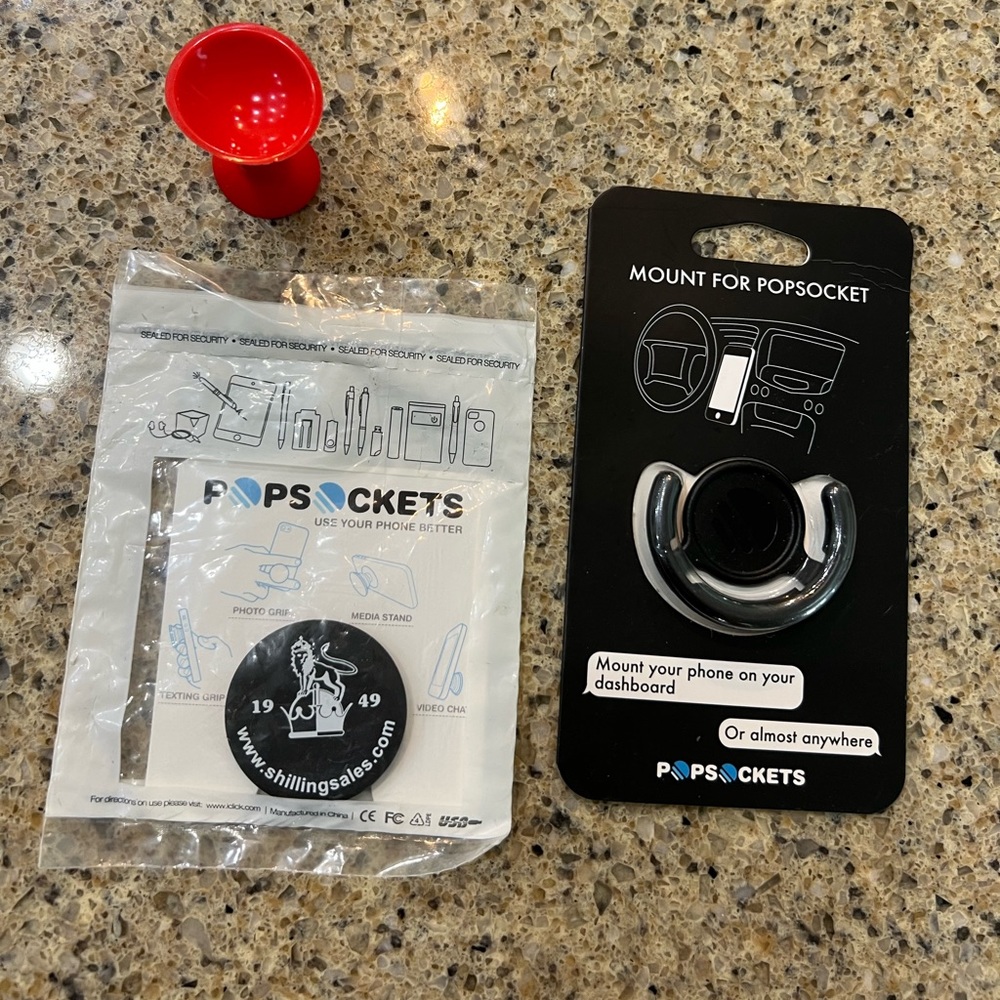NEW Pop socket and pop socket mount set